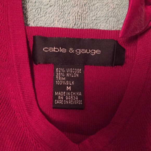 Knit & Silk halter top - Picture 4 of 8